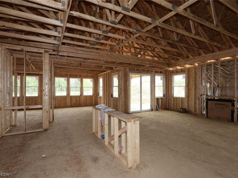 2433 Merriment Drive, Elyria, OH 44035 Photo 5
