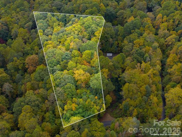 104 Carriage Drive, Fairview, NC 28730