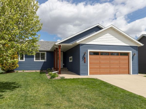 819 3rd Street NE, Byron, MN 55920