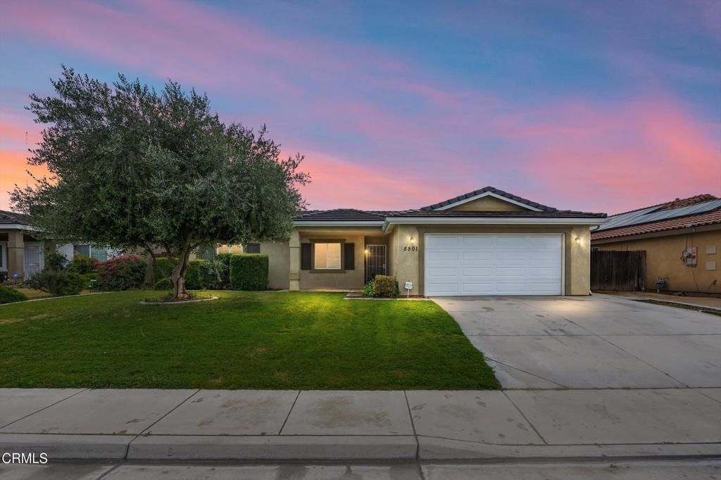 5501 Baja Drive, Bakersfield, CA 93307 Main Photo