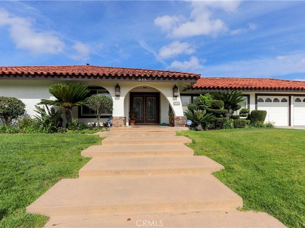 2801 Altivo, Fullerton, CA 92835