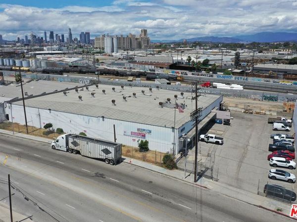 2915 E Washington Boulevard, Los Angeles, CA 90023