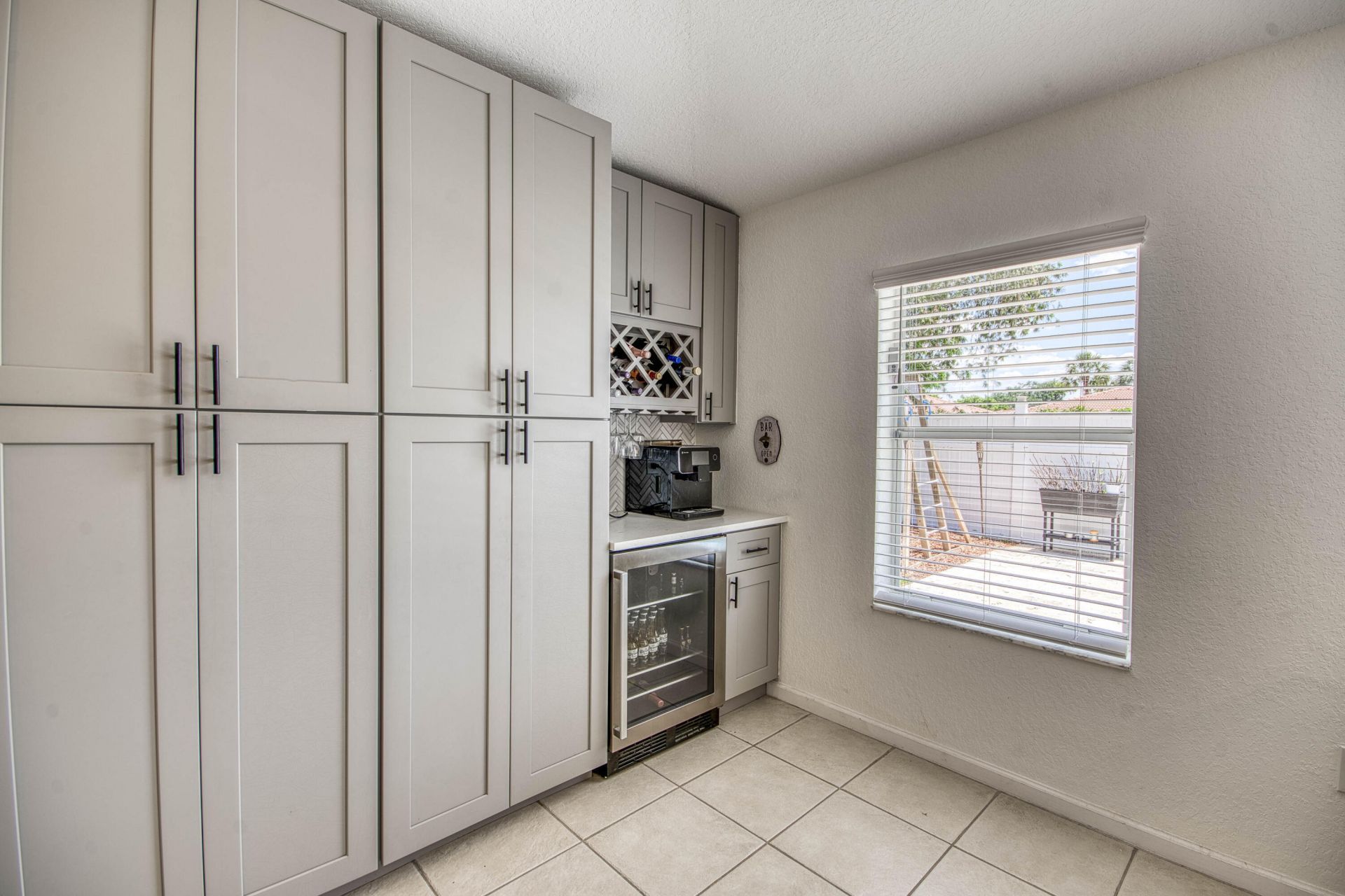6036 Azalea Circle, West Palm Beach, FL 33415 Photo