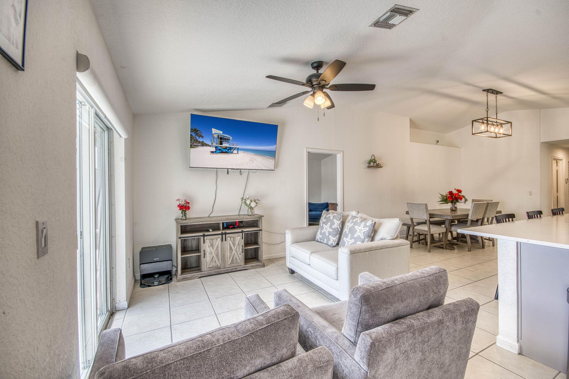 6036 Azalea Circle, West Palm Beach, FL 33415 Photo