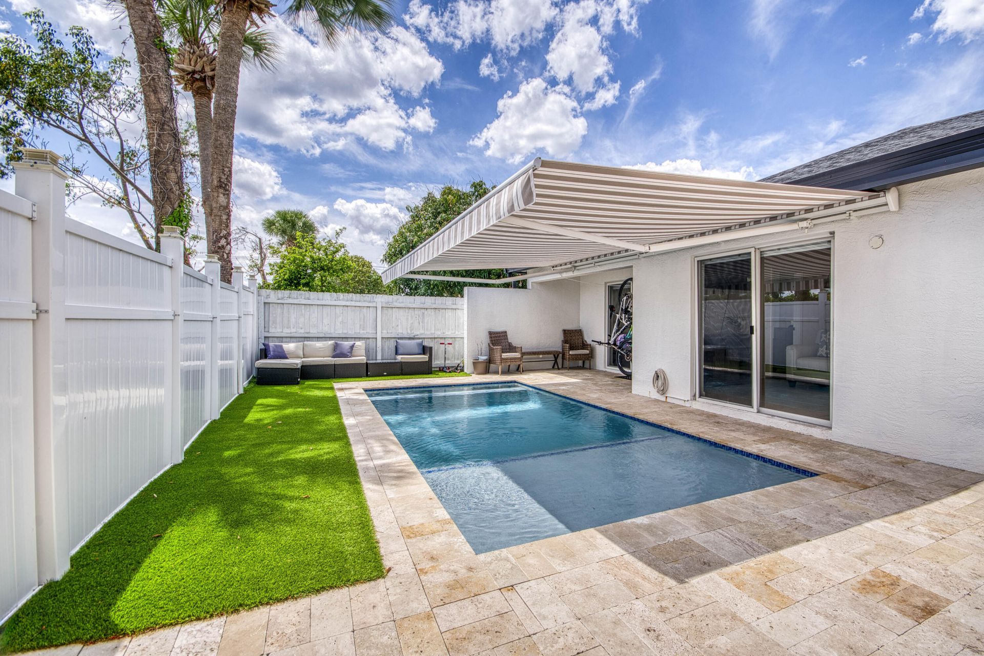 6036 Azalea Circle, West Palm Beach, FL 33415 Photo