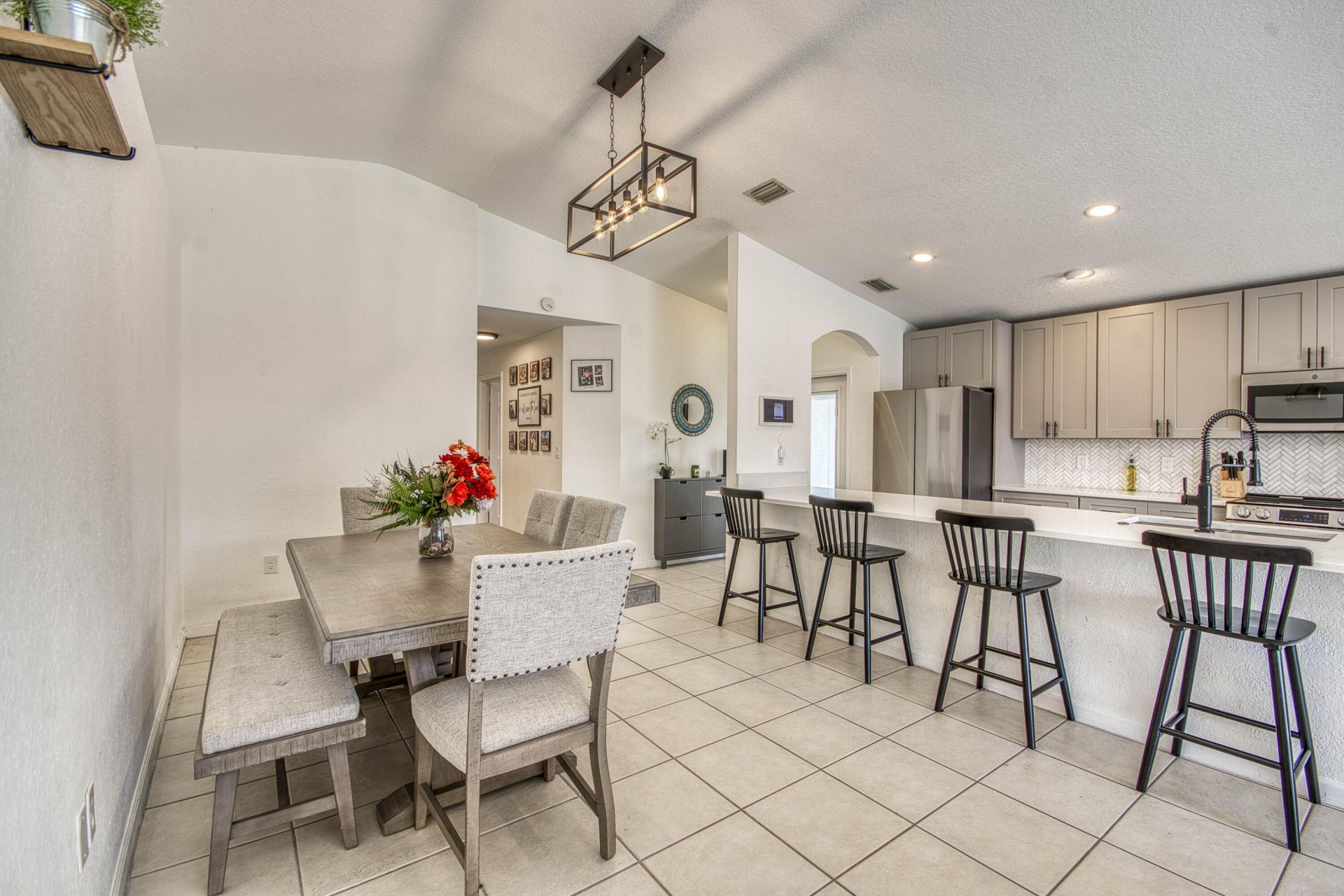6036 Azalea Circle, West Palm Beach, FL 33415 Photo