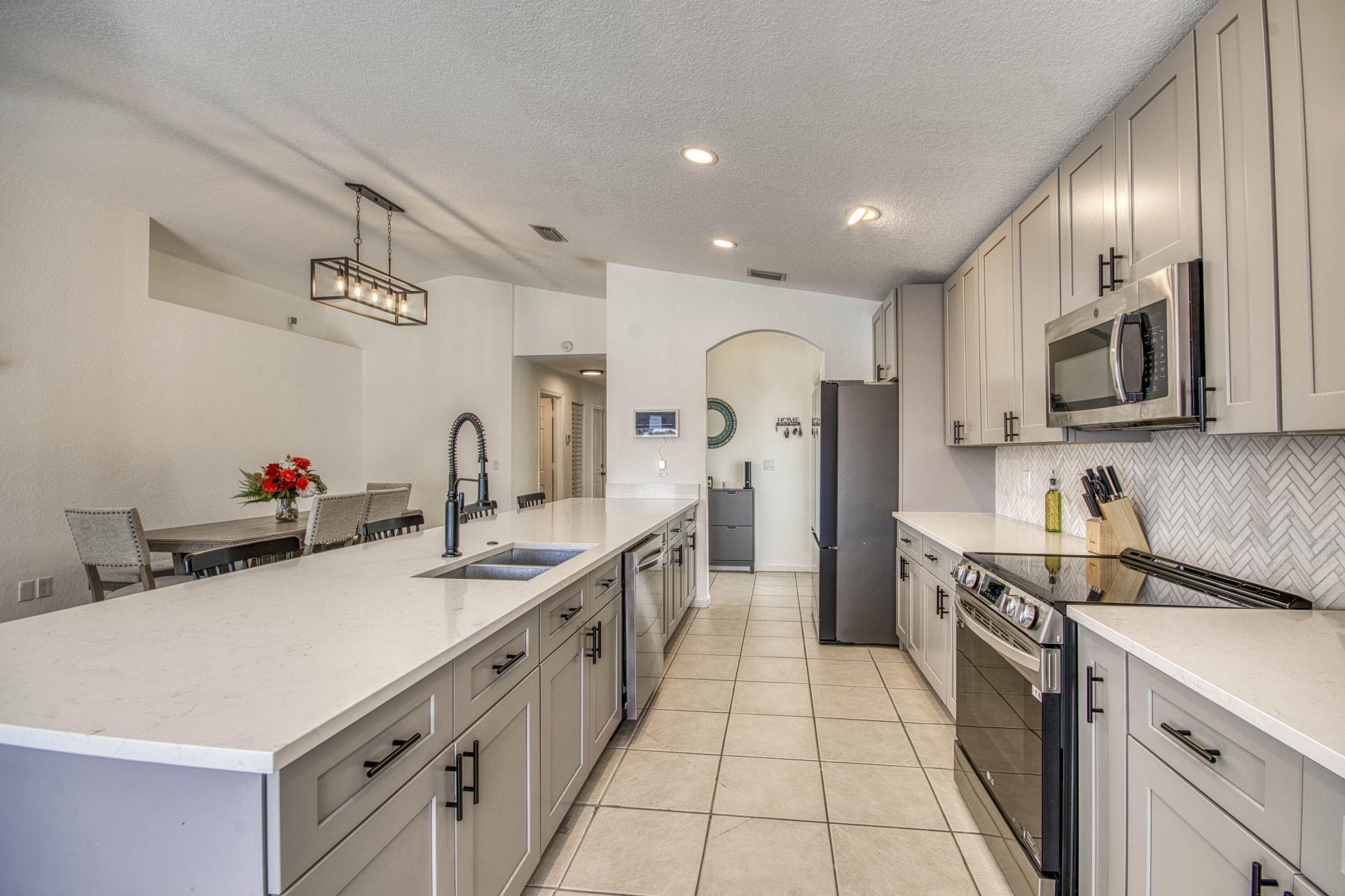 6036 Azalea Circle, West Palm Beach, FL 33415 Photo