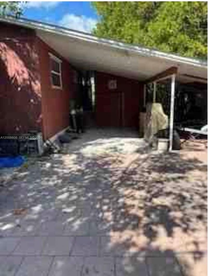 22963 Anne Bonny Ln, Sugarloaf, FL 33042 Photo