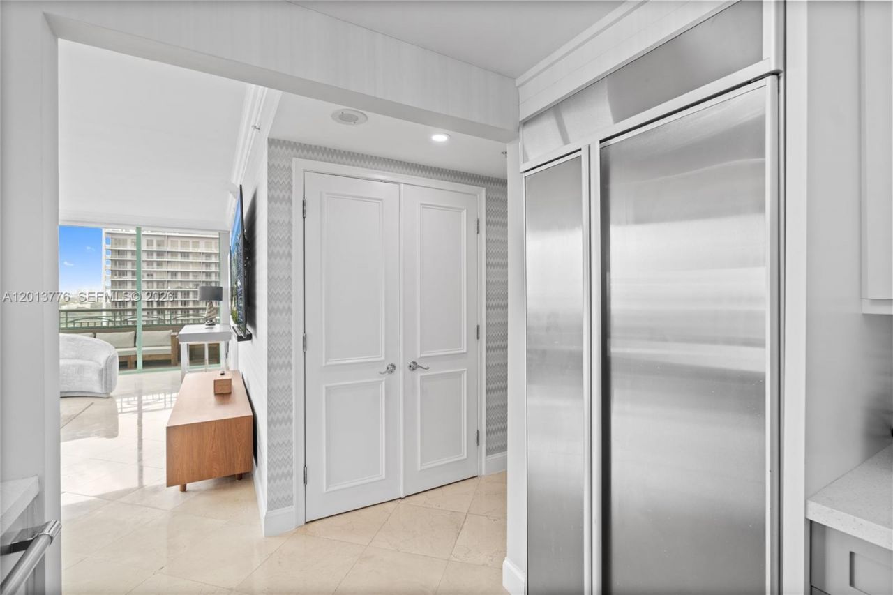 3350 SW 27 Ave, Unit 1907, Coconut Grove, FL 33133 Photo