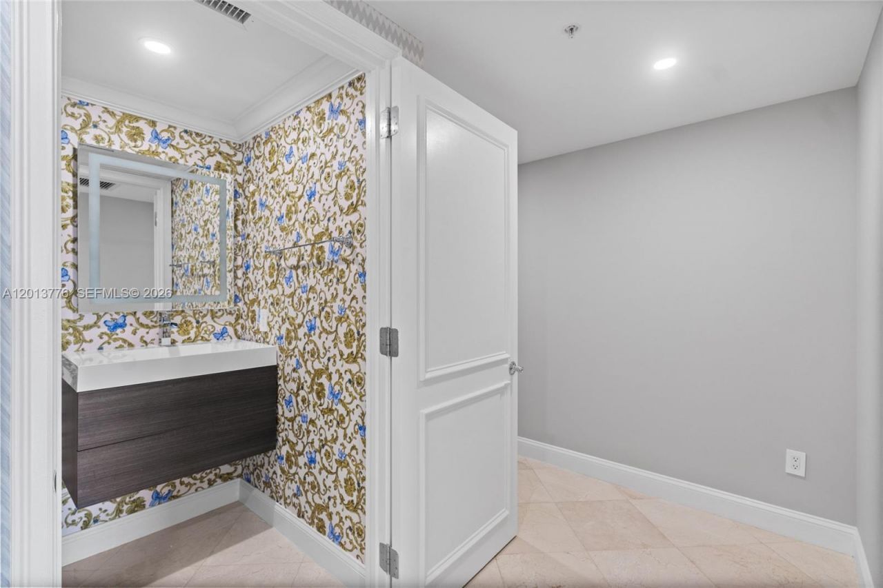 3350 SW 27 Ave, Unit 1907, Coconut Grove, FL 33133 Photo