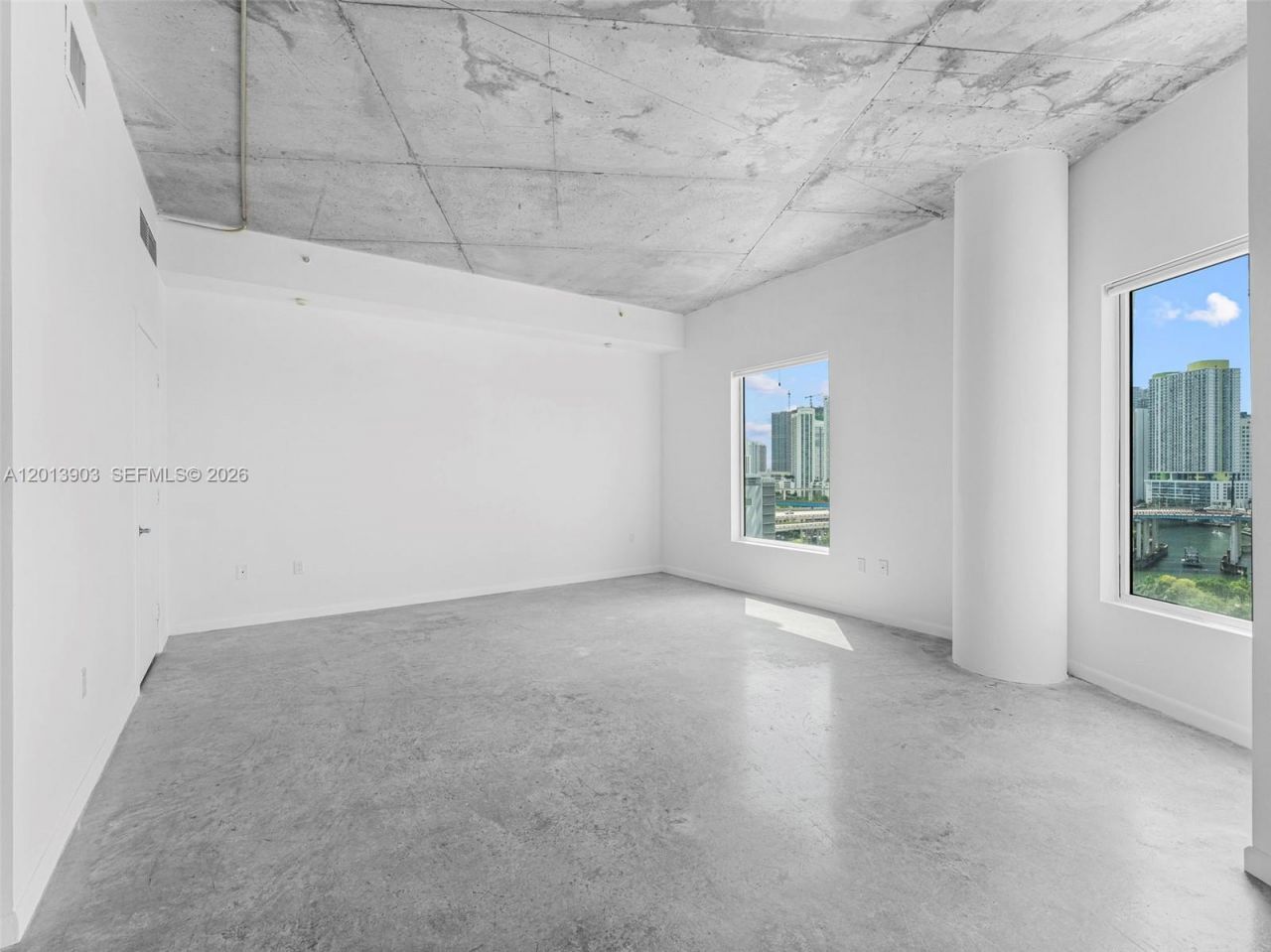 10 SW South River Dr , Unit 1506, Miami, FL 33130 Photo