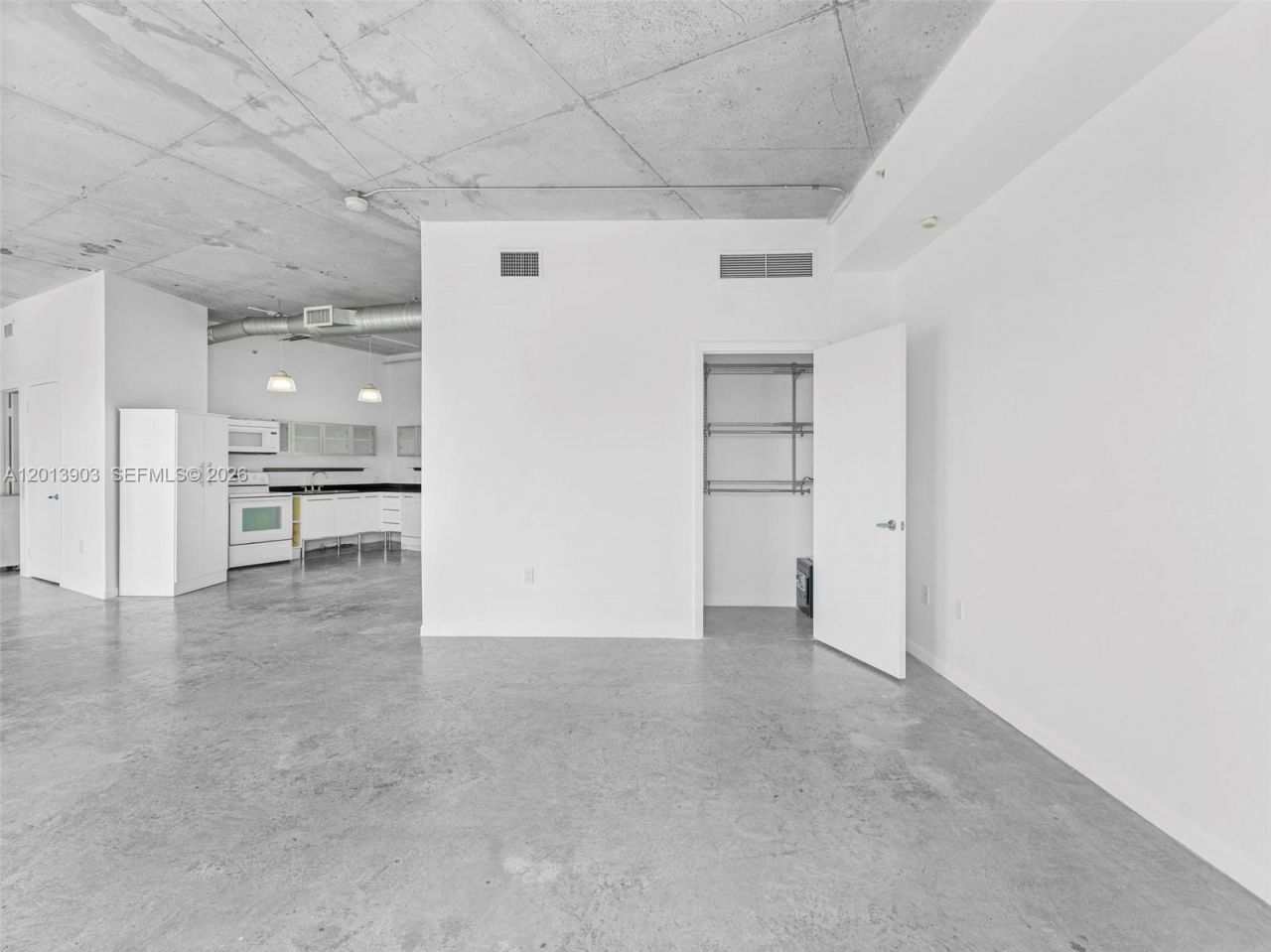 10 SW South River Dr , Unit 1506, Miami, FL 33130 Photo