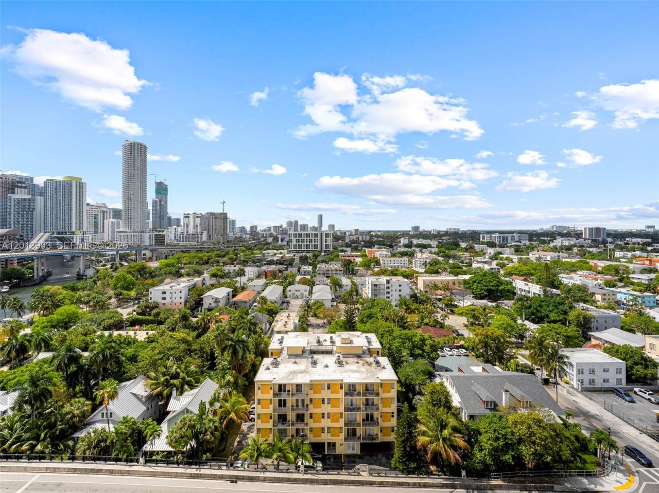 10 SW South River Dr , Unit 1506, Miami, FL 33130 Photo