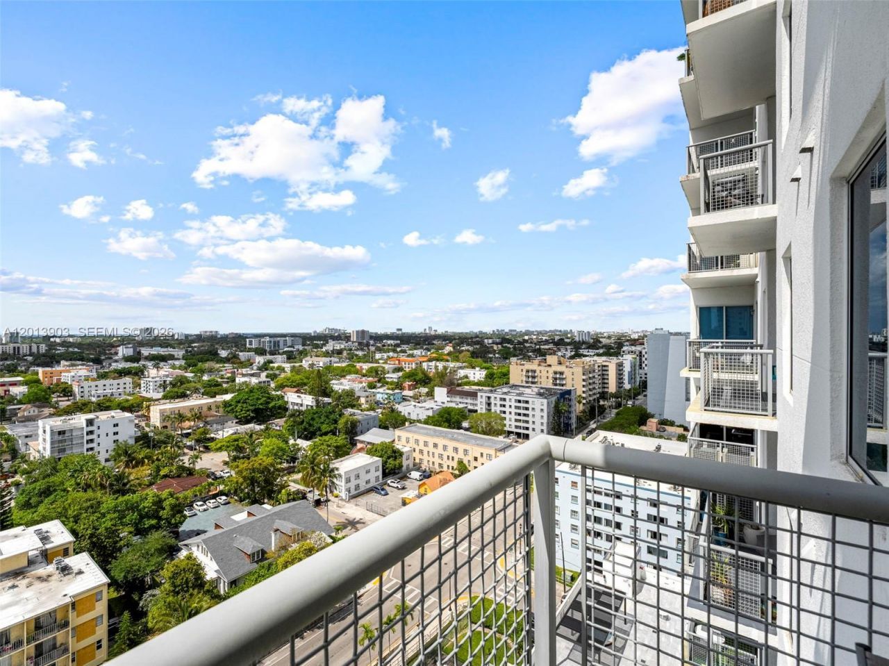 10 SW South River Dr , Unit 1506, Miami, FL 33130 Photo
