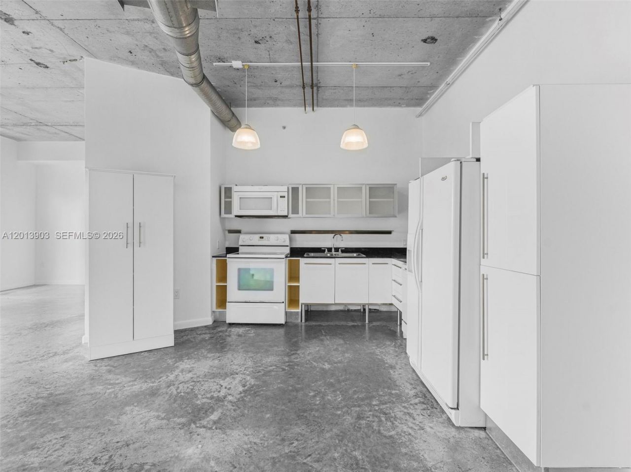 10 SW South River Dr , Unit 1506, Miami, FL 33130 Photo