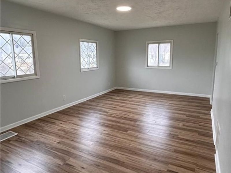 4061 Gregus Avenue, Lorain, OH 44055 Photo 5