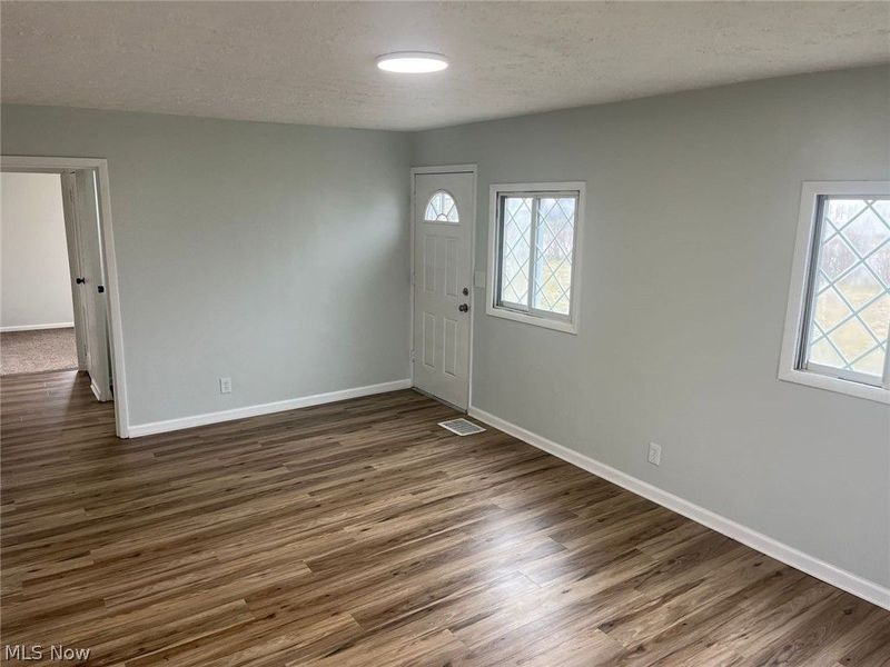4061 Gregus Avenue, Lorain, OH 44055 Photo 6