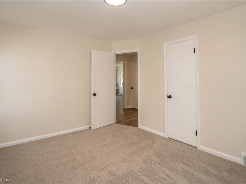 6815 Dartworth Drive, Parma, OH 44129 Photo 24