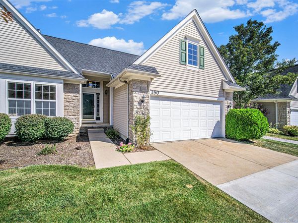 150 Burwyck Park Drive, Saline, MI 48176