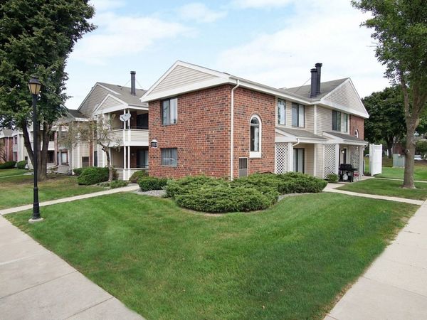 1621 Westminster Drive , Unit 204, Naperville, IL 60563