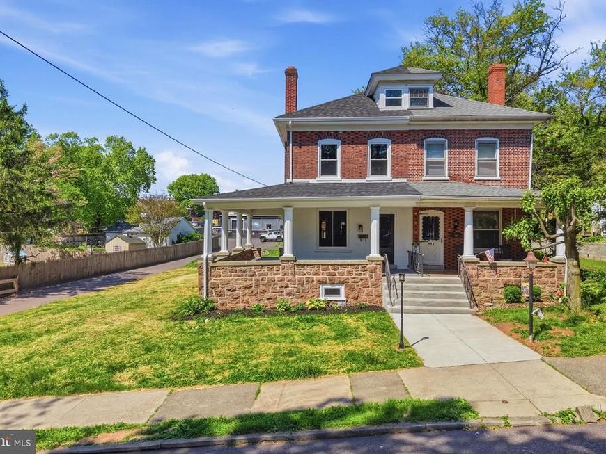 440 N Penn St, Spring City, PA 19475 Main Photo