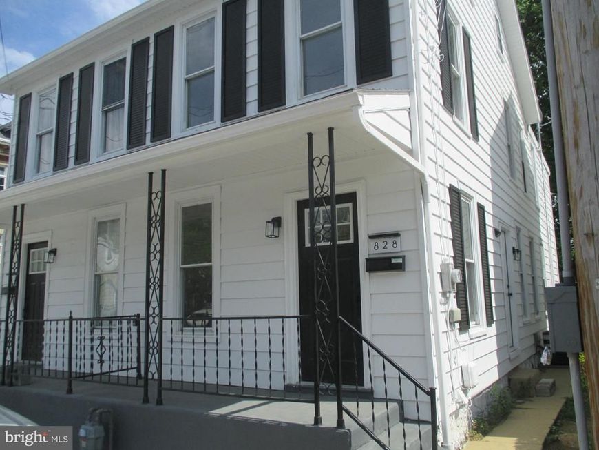 828 Broad Street , Chambersburg, PA 17202 Main Photo