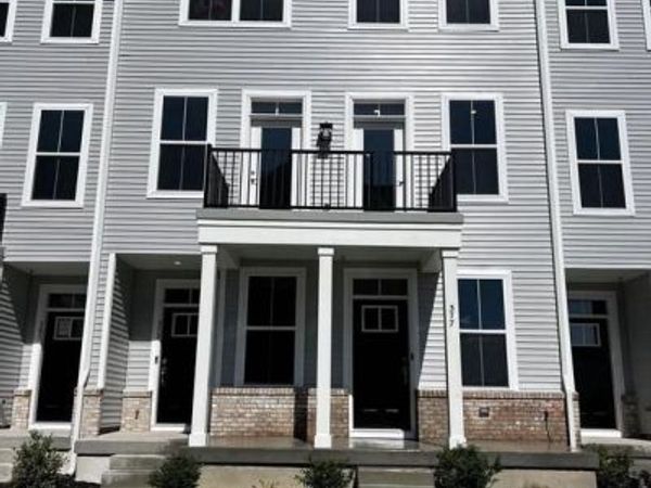 377 FOUNDRY ST., PHOENIXVILLE, PA 19460