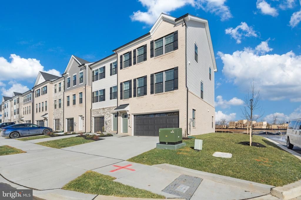 15033 Douglas Fir Lane, Brandywine, MD 20613 Main Photo
