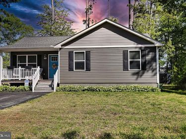 48 RUSTIC LN, COLONIAL BEACH, VA 22443