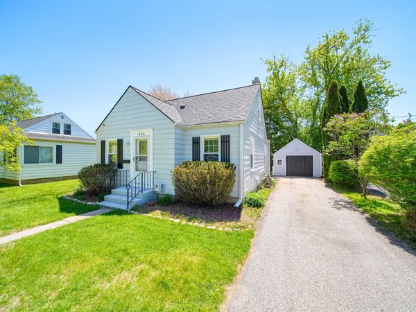 304 Chippewa Street, Tecumseh, MI 49286