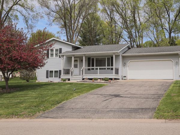 380 Flora Street S, Prescott, WI 54021