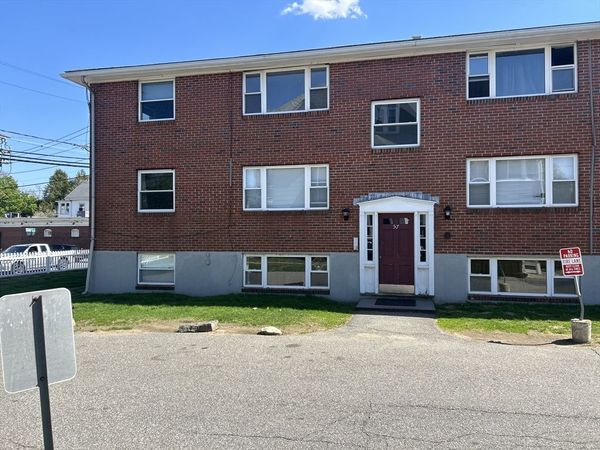 57 Newbury Ave., Unit 3, Quincy, MA 02171
