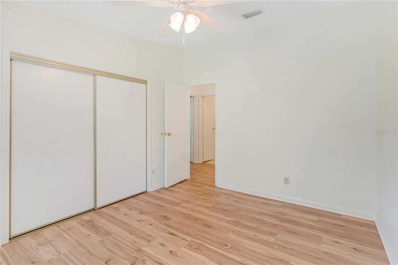 1114 Paradise Drive, Lady Lake, FL 32159 Photo
