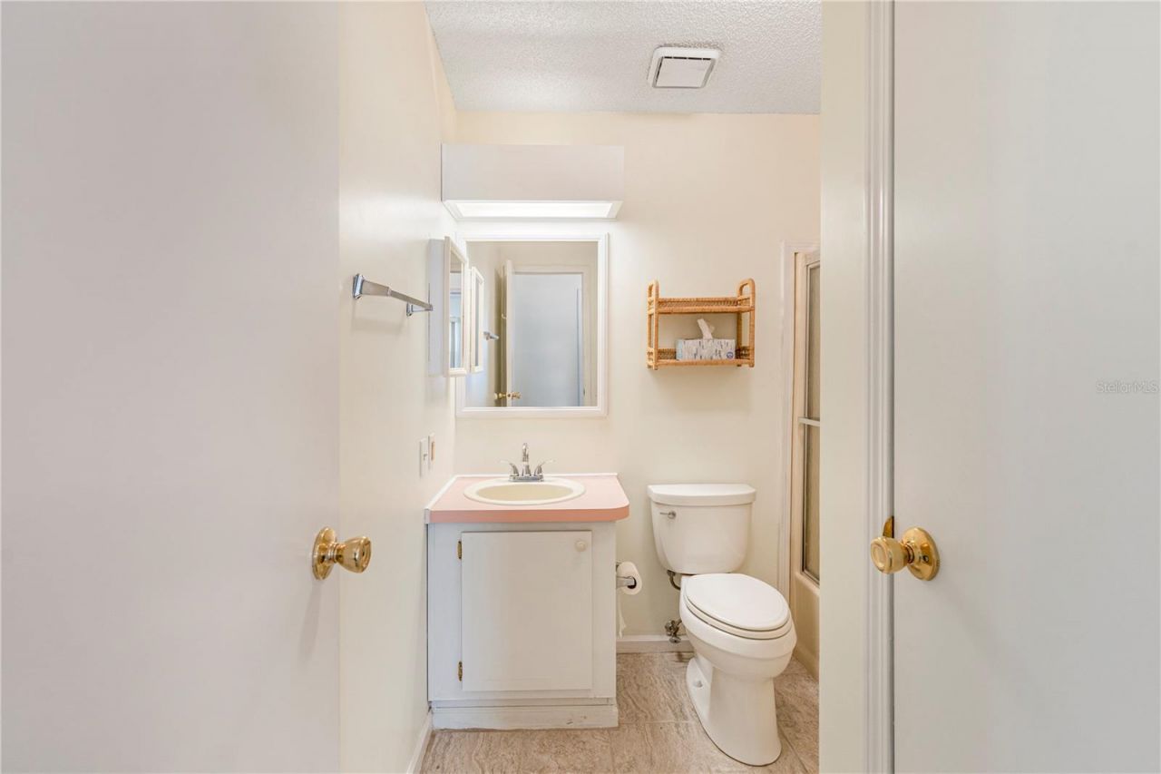 1114 Paradise Drive, Lady Lake, FL 32159 Photo