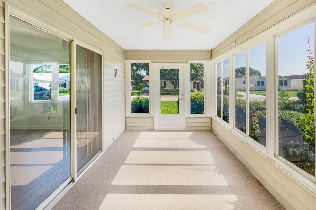 1114 Paradise Drive, Lady Lake, FL 32159 Photo