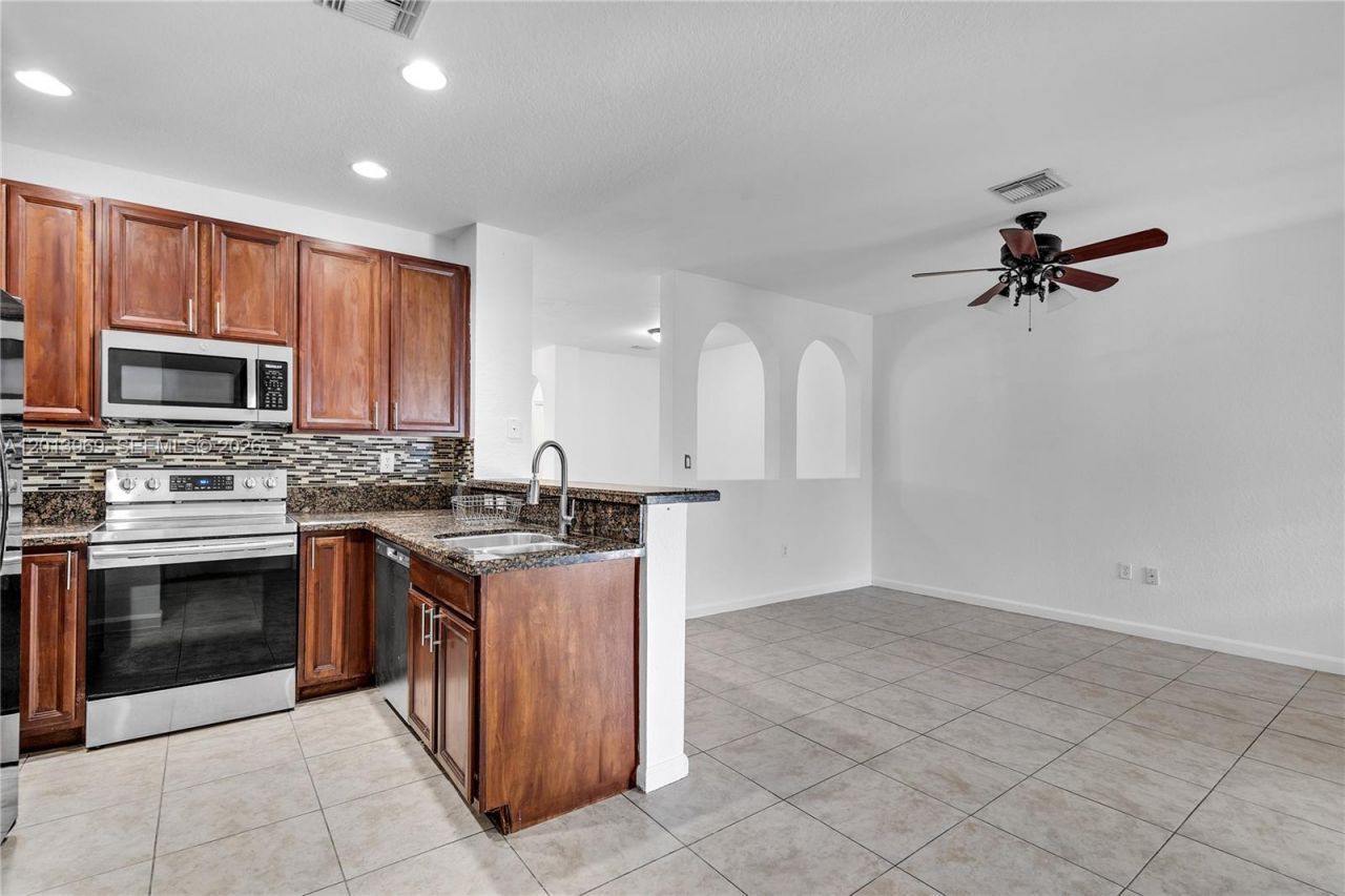 14044 SW 273rd Ln, Unit 14044, Homestead, FL 33032 Photo
