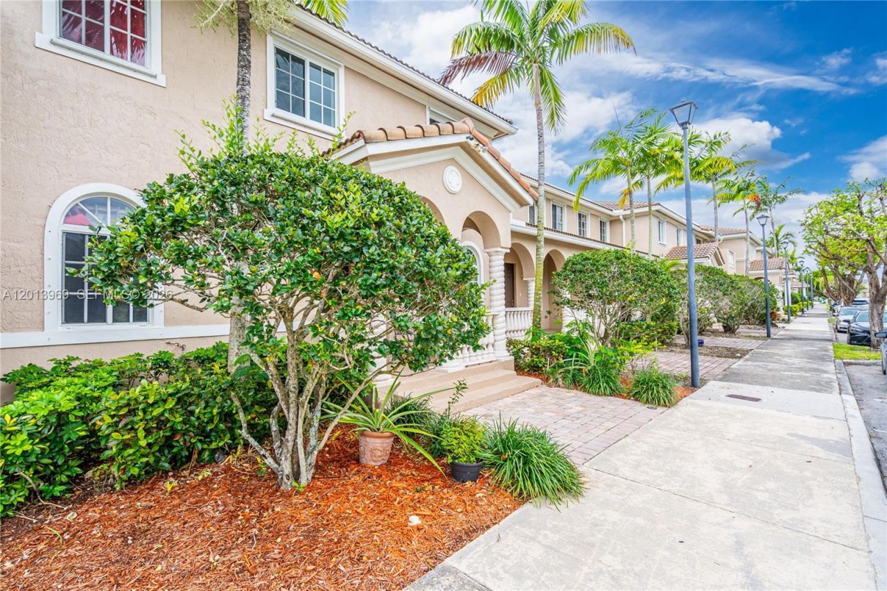 14044 SW 273rd Ln, Unit 14044, Homestead, FL 33032 Photo