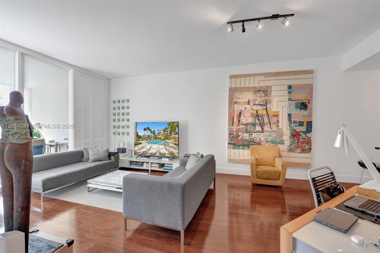 715 Crandon Blvd , Unit 406, Key Biscayne, FL 33149 Photo