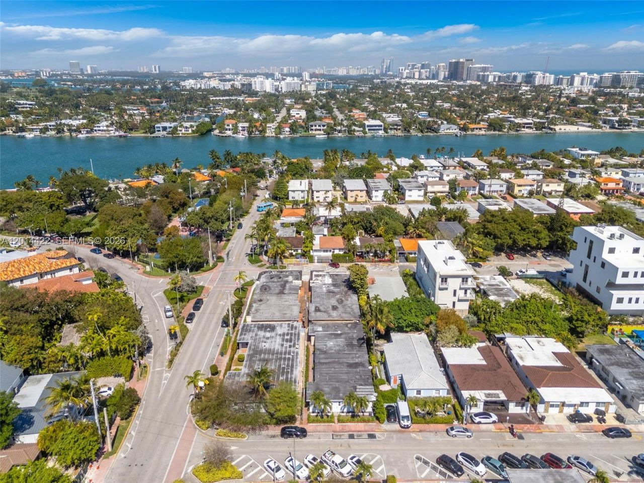 835 83rd St, Miami Beach, FL 33141 Photo