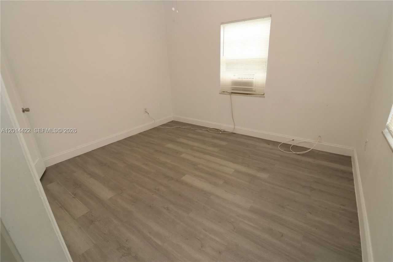 835 83rd St, Miami Beach, FL 33141 Photo
