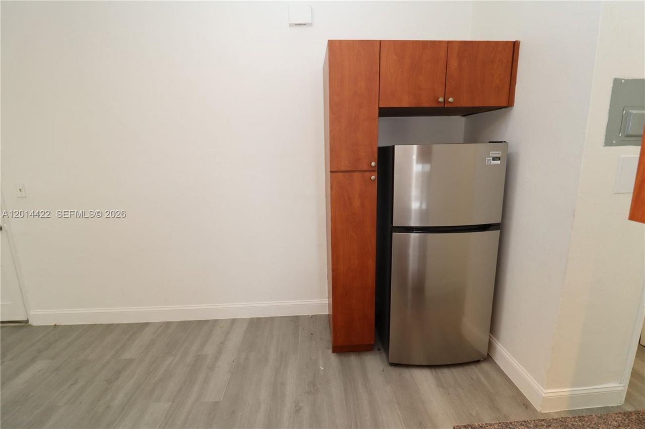 835 83rd St, Miami Beach, FL 33141 Photo