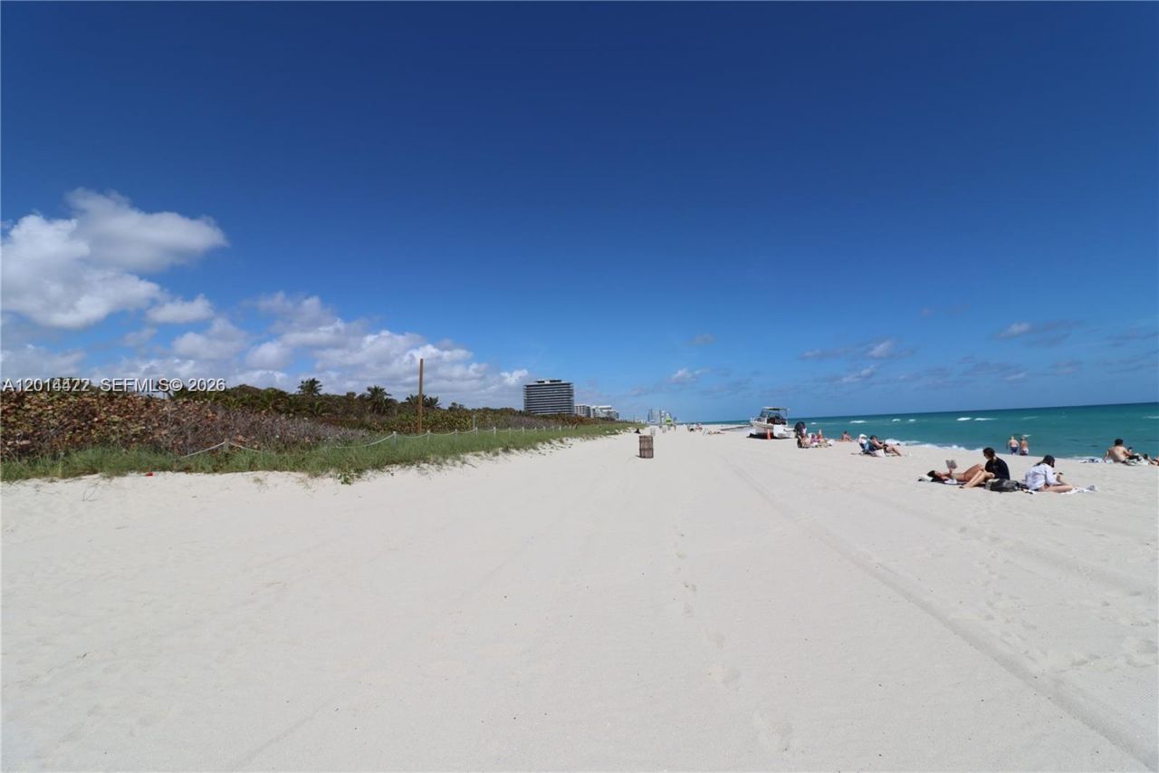 835 83rd St, Miami Beach, FL 33141 Photo