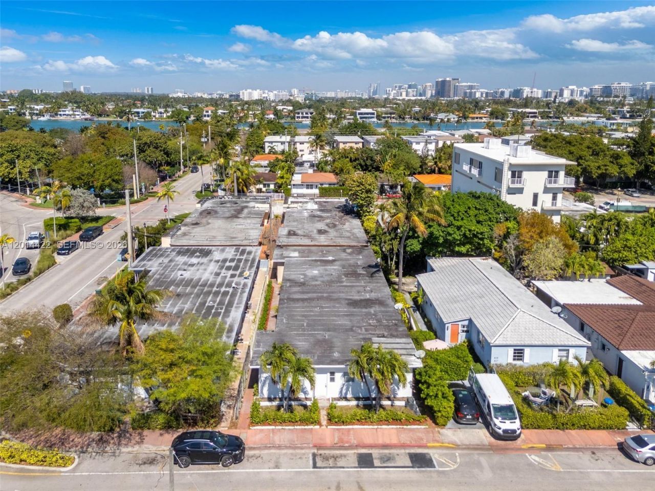 835 83rd St, Miami Beach, FL 33141 Photo