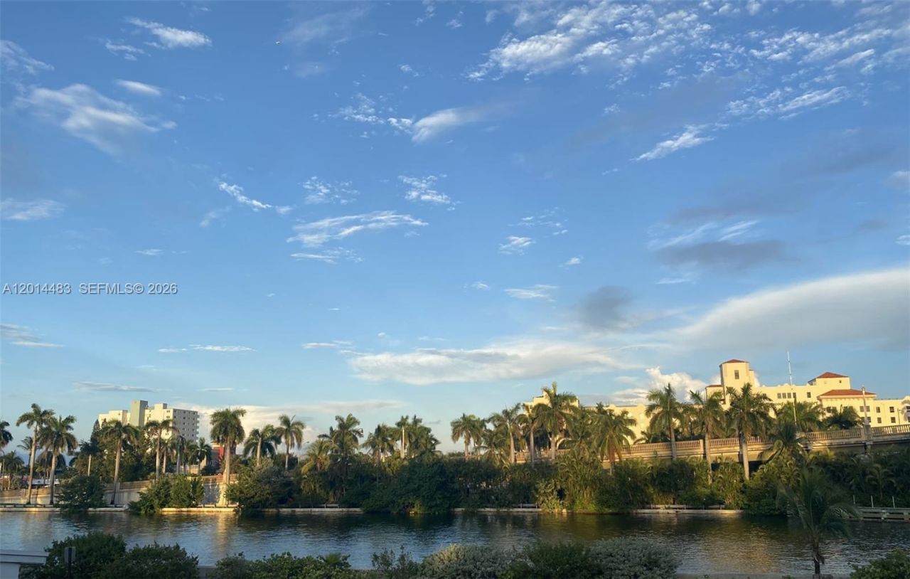 701 Hollywood Blvd, Hollywood, FL 33019 Photo