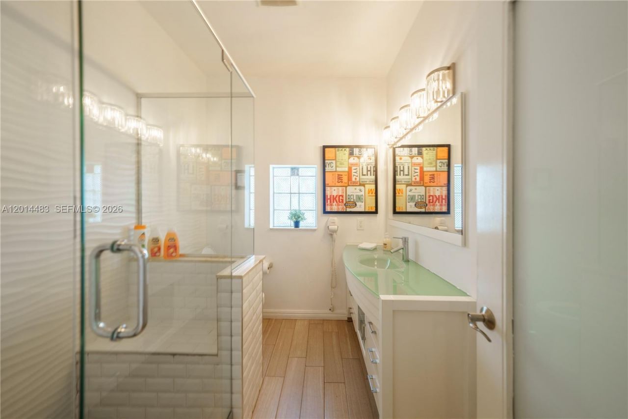 701 Hollywood Blvd, Hollywood, FL 33019 Photo