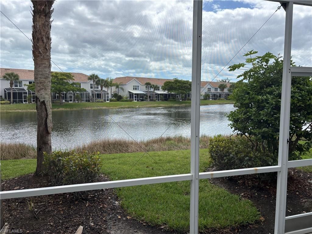 8271 Village Edge Cir, Unit 5, Fort Myers, FL 33919 Photo