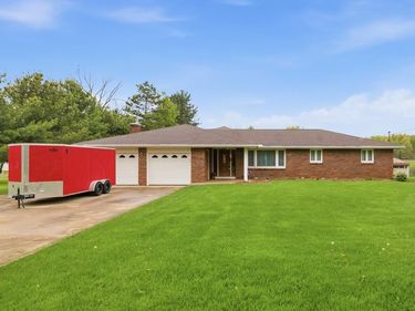 1123 Fleming Falls Rd., Mansfield, OH 44905