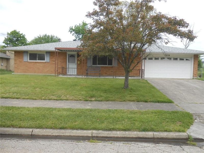 2219 Stop 8 Road, Vandalia, OH 45414 Photo 1