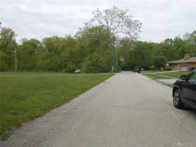 2219 Stop 8 Road, Vandalia, OH 45414 Photo 3