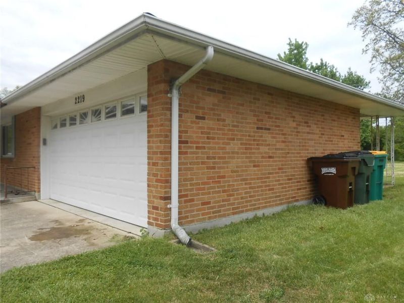 2219 Stop 8 Road, Vandalia, OH 45414 Photo 5